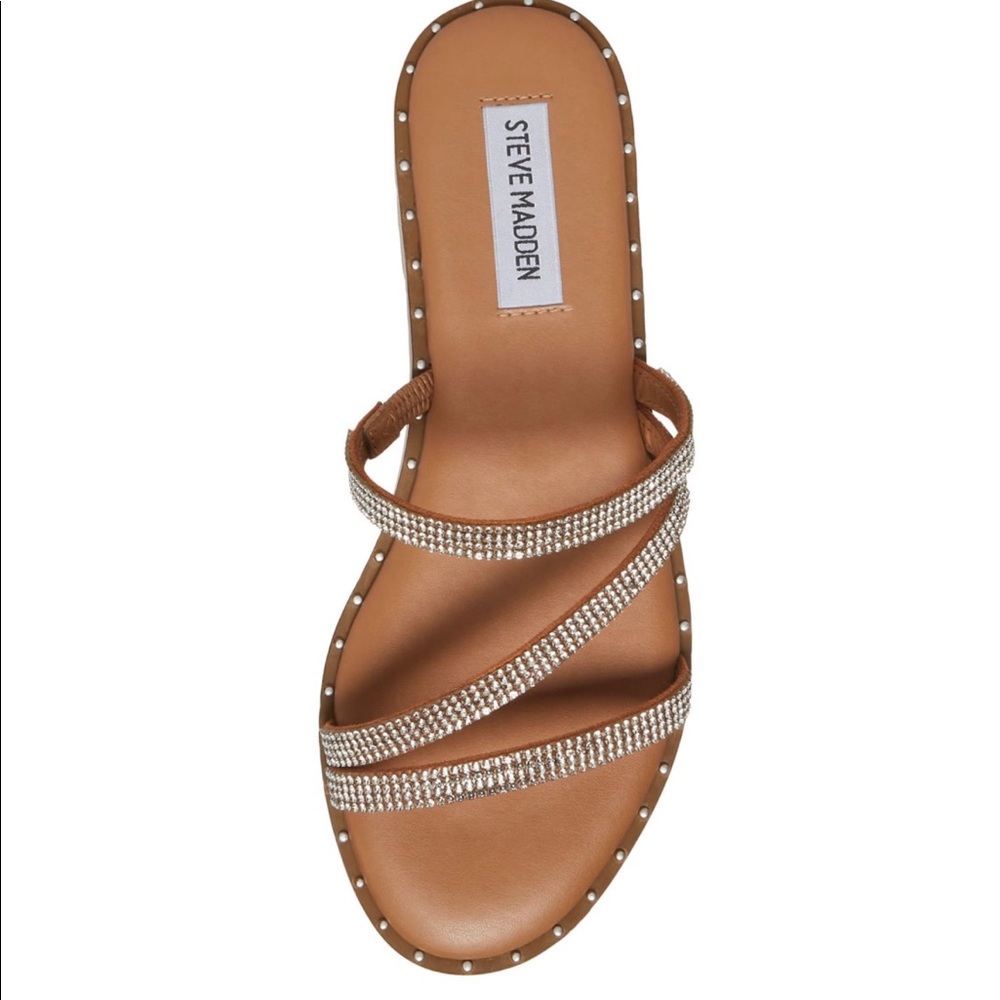Woman sandals